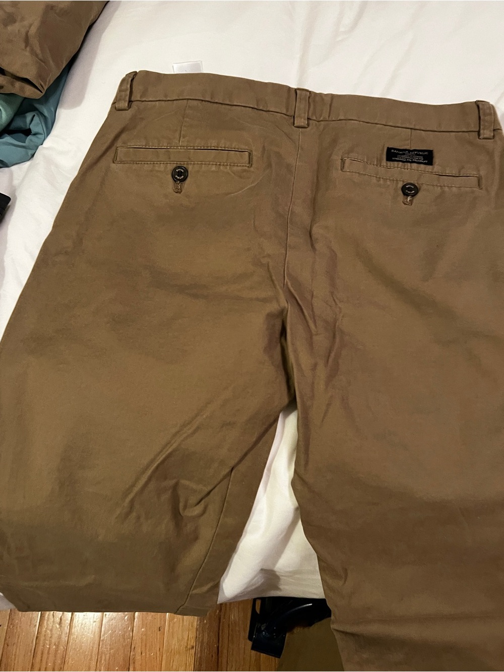 Banana Republic Men's Fulton Skinny Chinos in Brown 32 x 32